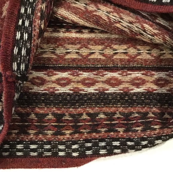 LL Bean Fair Isle Sweater Medium - Picture 4 of 6